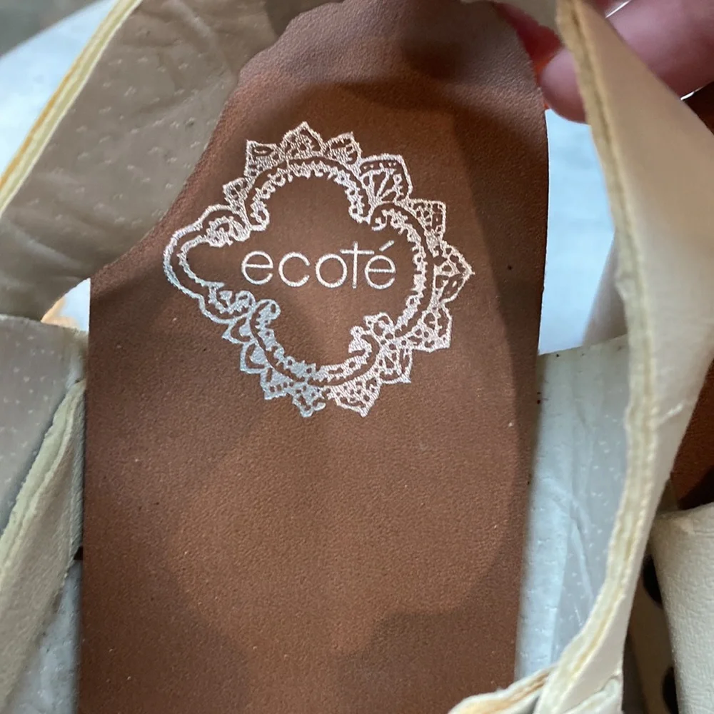 Urban Outfitters Ecote Tri-Color Playform Sandals